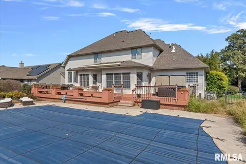 Exterior - 2508 Muirfield Rd, Springfield, IL 62711 photo 2 of 11