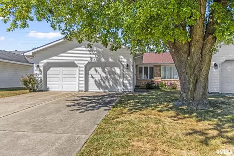 4315 Pickfair Rd, Springfield, IL 62703