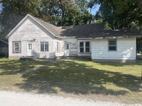 507 W Jackson St, Athens, IL 62613