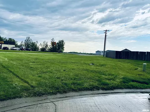 720 Molly Ln, New Berlin, IL 62670