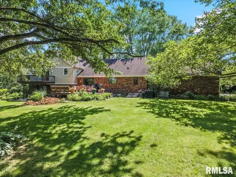 Exterior - 2996 Hazlett Rd, Springfield, IL 62707 photo 10 of 15