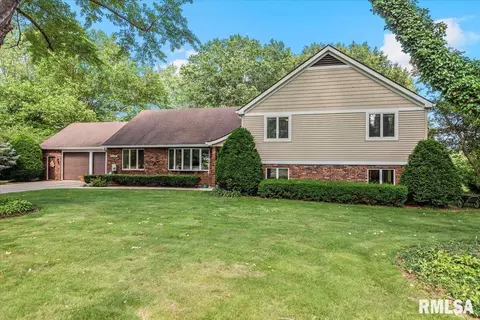 Exterior - 2996 Hazlett Rd, Springfield, IL 62707 photo 2 of 15
