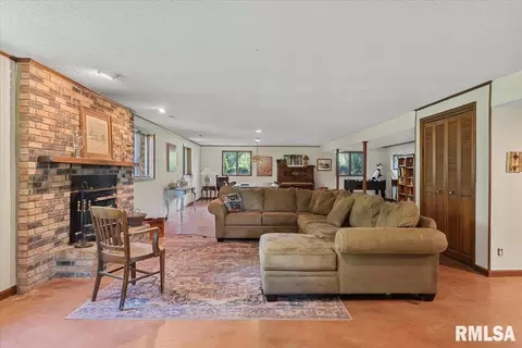 Other - 2996 Hazlett Rd, Springfield, IL 62707 photo 10 of 16