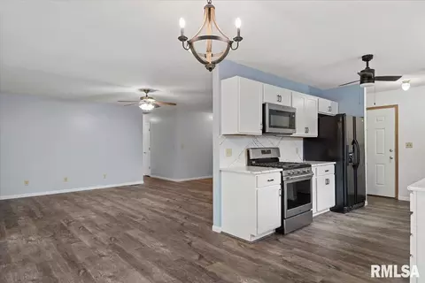 2900 Dunwich Ave, Springfield, IL 62702 photo 10