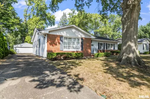 2709 Arlington Dr, Springfield, IL 62704 photo 3