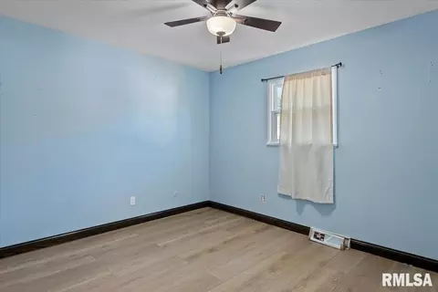 Bedroom - 2069 Hastings Rd, Springfield, IL 62702 photo 1 of 3