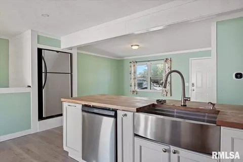 Other - 2069 Hastings Rd, Springfield, IL 62702 photo 5 of 9