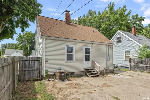 2040 N 22nd St, Springfield, IL 62702 photo 24