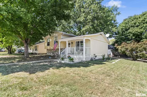 101 W Hawkeye Way, Springfield, IL 62707 photo 4