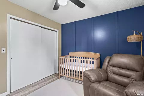 Bedroom - 14358 Prairie Trl, Athens, IL 62613 photo 5 of 5