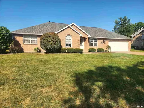 1838 W Wilmar Dr, Quincy, IL 62301