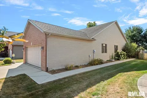 3806 Sugar Loaf Dr, Springfield, IL 62711 photo 4