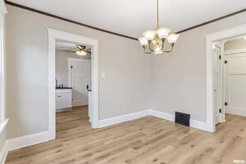 Other - 209 E Spruce St, Springfield, IL 62704 photo 1 of 6
