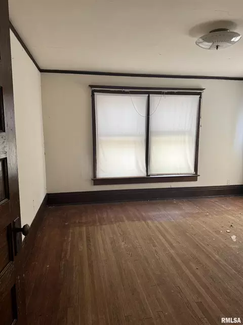 Bedroom - 1915 S 6th St, Springfield, IL 62703 photo 1 of 2