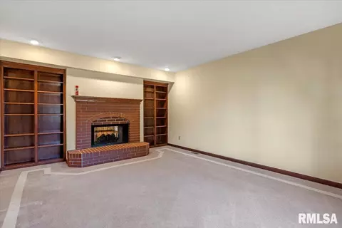 3920 Stone Bridge Rd, Springfield, IL 62711 photo 7