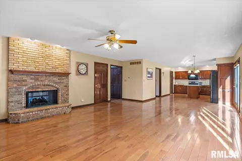 3920 Stone Bridge Rd, Springfield, IL 62711 photo 17