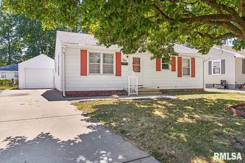 4 Midland Ct, Springfield, IL 62702 photo 2