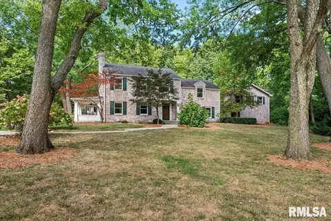 Exterior - 2031 Outer Park Dr, Springfield, IL 62704 photo 3 of 13