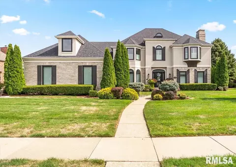 4712 Bears Paw Ct, Springfield, IL 62711