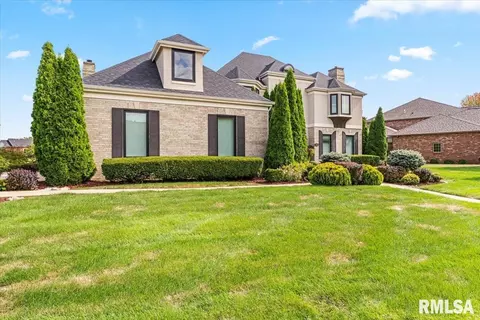 Exterior - 4712 Bears Paw Ct, Springfield, IL 62711 photo 3 of 11