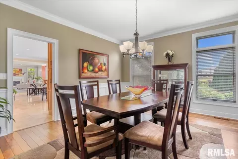Dining - 4712 Bears Paw Ct, Springfield, IL 62711 photo 1 of 3