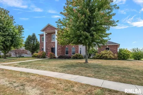 Exterior - 3704 Crystal Spring Dr, Springfield, IL 62711 photo 4 of 11