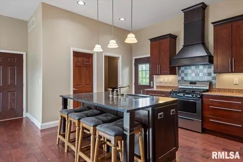 Kitchen - 3704 Crystal Spring Dr, Springfield, IL 62711 photo 4 of 4