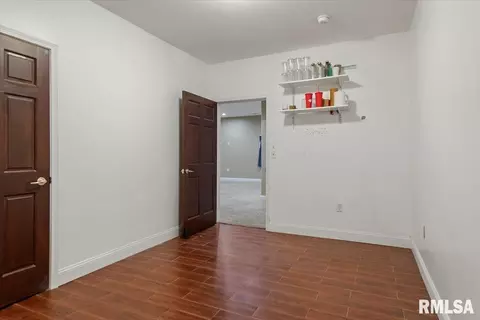 Bedroom - 3704 Crystal Spring Dr, Springfield, IL 62711 photo 11 of 12