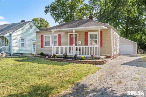 2832 S 3rd St, Springfield, IL 62703 photo 2