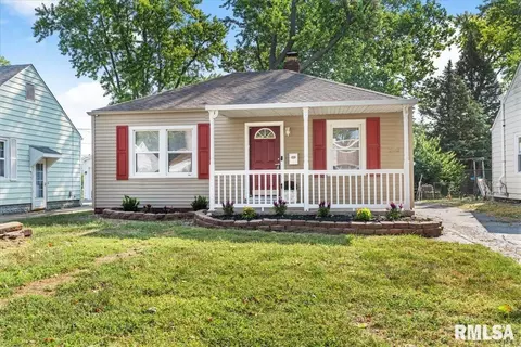 2832 S 3rd St, Springfield, IL 62703