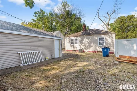 2832 S 3rd St, Springfield, IL 62703 photo 28