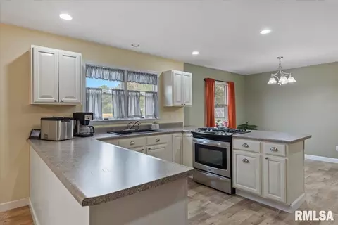 9 Acadia Ct, Springfield, IL 62712 photo 13