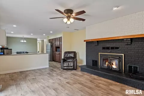 9 Acadia Ct, Springfield, IL 62712 photo 18