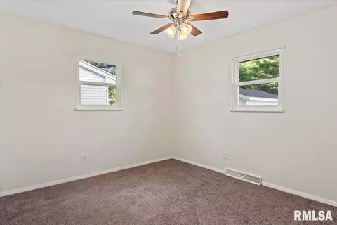 2608 Sandgate Rd, Springfield, IL 62702 photo 15
