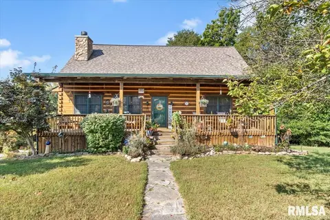 19471 Broc More Woods Ln, Petersburg, IL 62675
