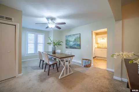 Dining - 325 E Columbus St, Columbus, IL 62320 photo 1 of 2