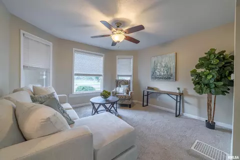Living - 325 E Columbus St, Columbus, IL 62320 photo 1 of 1