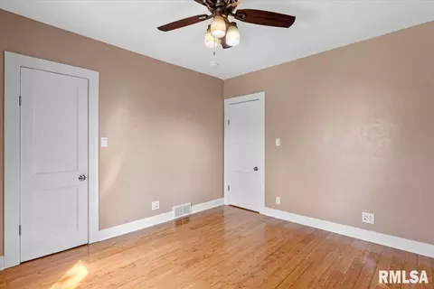2061 N 20th St, Springfield, IL 62702 photo 15