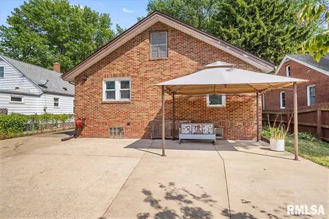 2061 N 20th St, Springfield, IL 62702 photo 33