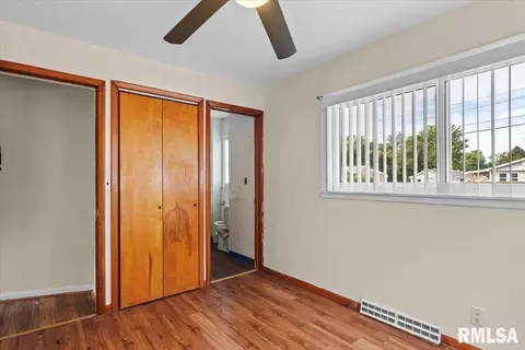Bedroom - 3418 S Park Ave, Springfield, IL 62704 photo 1 of 5