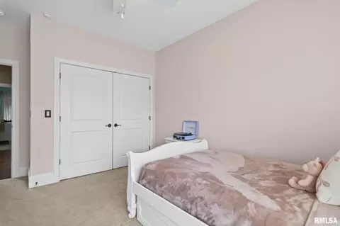 Bedroom - 4509 Lynhurst Rd, Springfield, IL 62711 photo 6 of 8