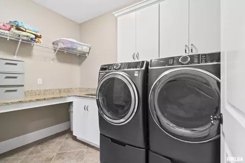 Other - 4509 Lynhurst Rd, Springfield, IL 62711 photo 3 of 14
