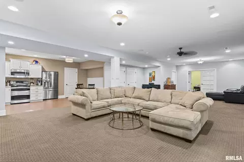 Other - 4509 Lynhurst Rd, Springfield, IL 62711 photo 7 of 14