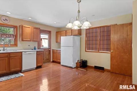 1912 23rd St, Springfield, IL 62702 photo 8