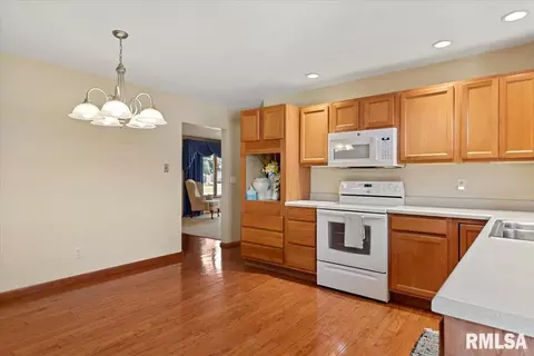 1912 23rd St, Springfield, IL 62702 photo 10