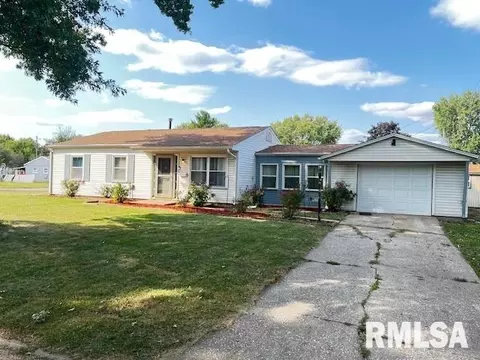 1485 Arcadia Dr, Galesburg, IL 61401