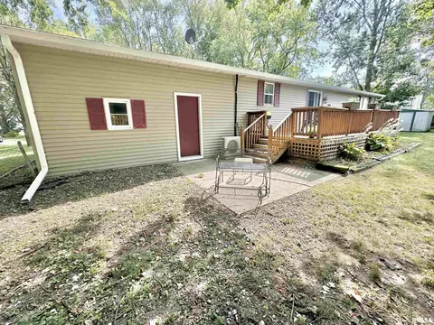 Exterior - 403 12 Jared St, Abingdon, IL 61410 photo 6 of 8