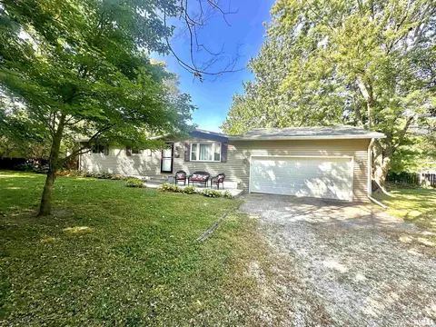 Exterior - 403 12 Jared St, Abingdon, IL 61410 photo 1 of 8