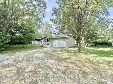 Exterior - 403 12 Jared St, Abingdon, IL 61410 photo 7 of 8