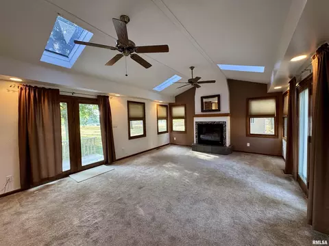 3909 Pine Tree Rd, Quincy, IL 62305 photo 7